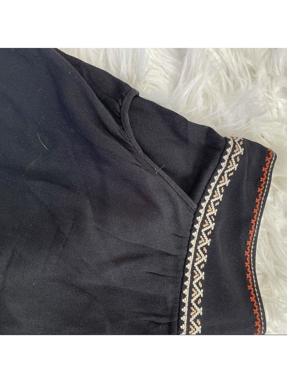 Anthropologie Elevenses Embroidered Skirty Shorts - Picture 5 of 8